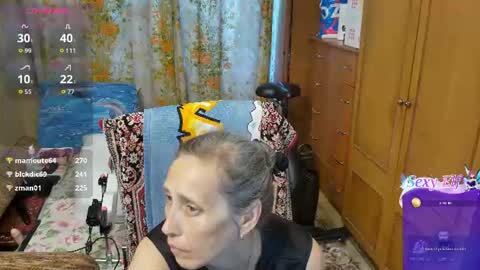 Snapshot of olguscha chatting on 07.28.26 Olguscha online show from 07.28.26