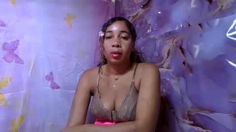 olinaa online show from 06.06.26