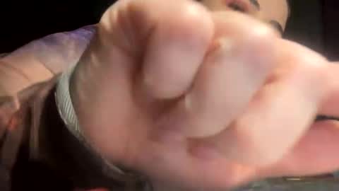 Snapshot of olivepeach chatting on 12.10.24 Oil online show from 12.10.24