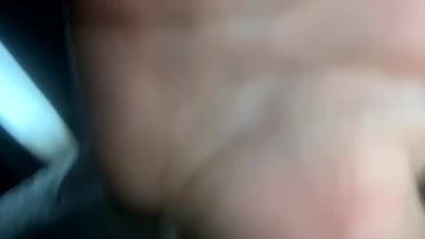 Snapshot of olivepeach chatting on 02.11.25 Oil online show from 02.11.25