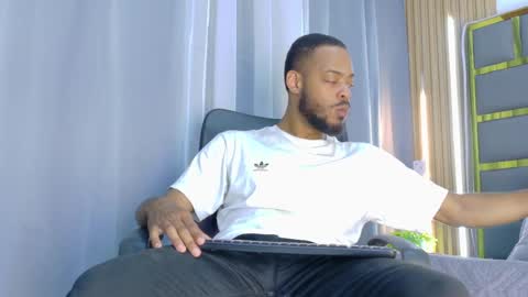 Oliver online show from 04.04.26