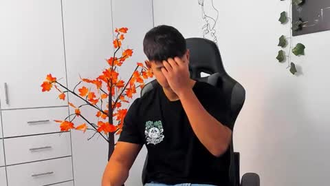 Oliver bray online show from 01.06.26