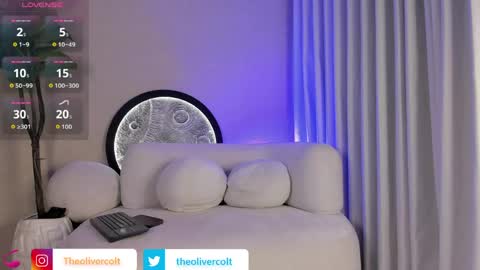 oliver_colt__ online show from 05.18.26