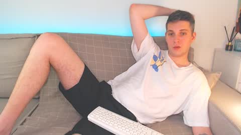 Oliver online show from 01.28.25