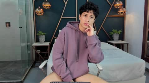  OLIVER  online show from 04.09.26