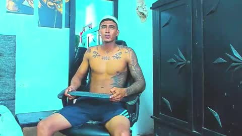 oliver_smith_2 online show from 11.12.25