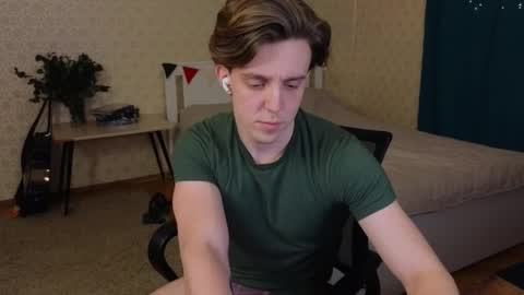 Oliver Evans online show from 02.22.25