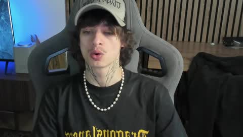 oliverrgroove online show from 04.23.26