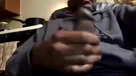 Snapshot of olivertwist1273 chatting on 02.26.25 olivertwist1273 online show from 02.26.25