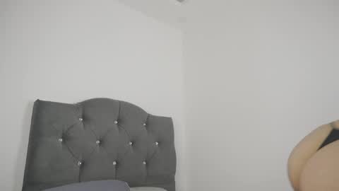 ..................................... 500 am- 1200 pm GMT-5 online show from 04.19.26