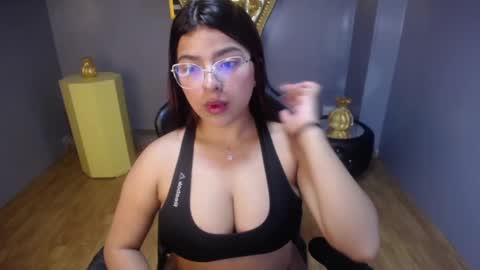 Olivia online show from 10.11.25