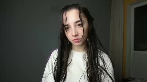 Olivia online show from 12.31.24