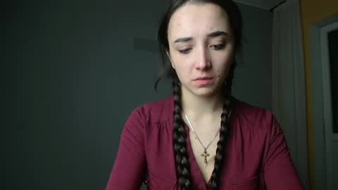 Olivia online show from 01.14.25