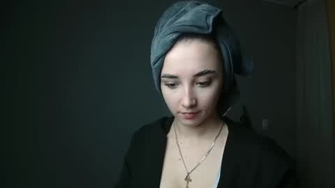 Olivia online show from 02.05.25