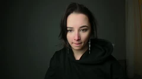 Olivia online show from 03.02.25