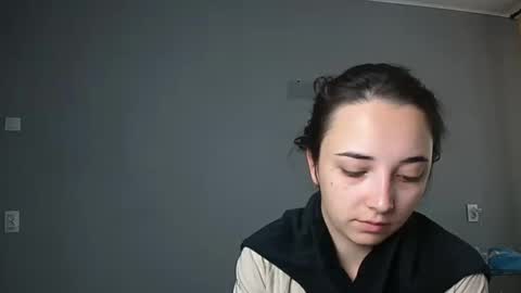 Olivia online show from 09.16.25