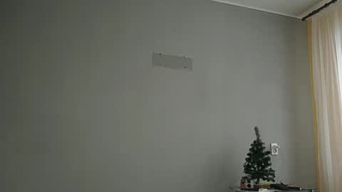 Snapshot of olivia_oliv chatting on 02.17.26 Olivia online show from 02.17.26