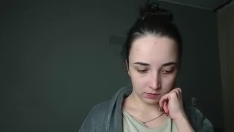 Snapshot of olivia_oliv chatting on 02.25.26 Olivia online show from 02.25.26