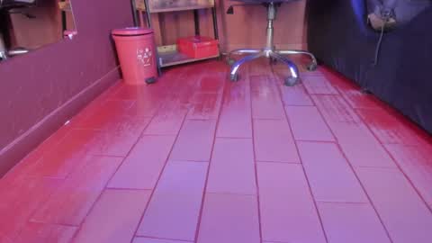   online show from 02.01.25