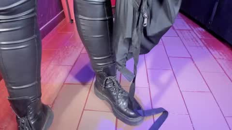   online show from 03.02.25