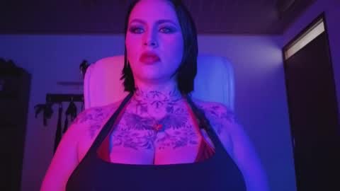   online show from 10.25.25