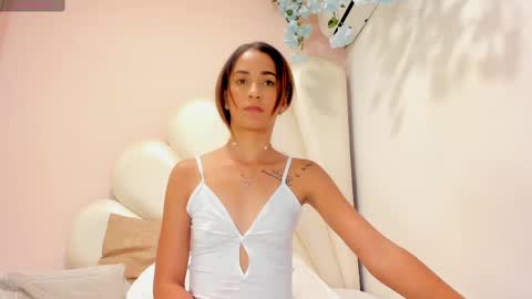 Snapshot of olivia_stevens_ chatting on 02.15.25 Olivia online show from 02.15.25