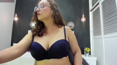 olivia online show from 12.24.24