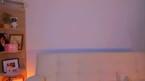 Snapshot of olivia_xd_ chatting on 03.28.26 Olivia online show from 03.28.26