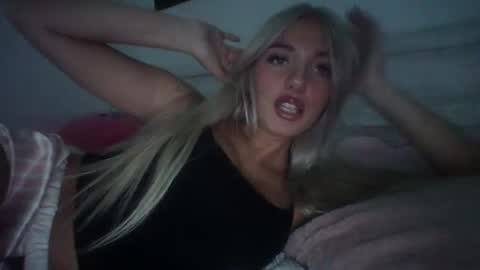 oliviacarterrr online show from 10.02.25