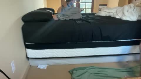 oliviacarterrr online show from 11.28.25