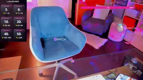 Snapshot of oliviagoold chatting on 09.22.25 Oliviagoold online show from 09.22.25