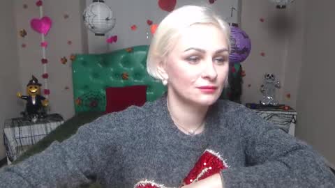 OliviaHorst online show from 11.09.25