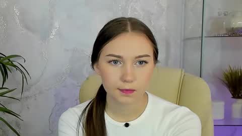 olivialangs online show from 03.04.26