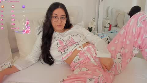 Olivia online show from 04.09.26