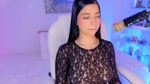 Olivia Mcneill  online show from 03.05.26