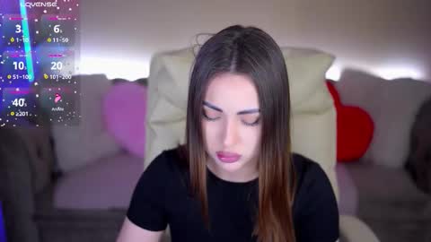 Snapshot of oliviamoore_ chatting on 02.25.26 Olivia online show from 02.25.26