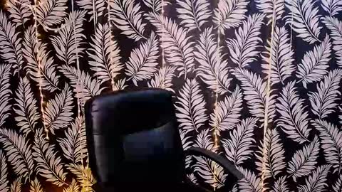 Kelly online show from 11.24.25