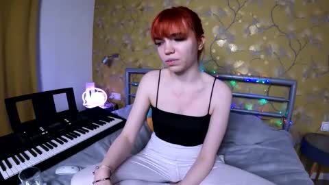 Angelina Lina online show from 11.26.25