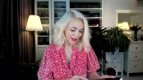 ollalla7 online show from 07.25.26