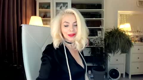 ollalla7 online show from 08.01.26