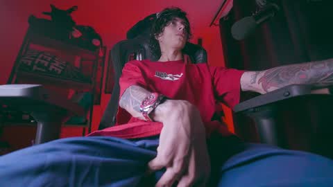     online show from 04.12.26