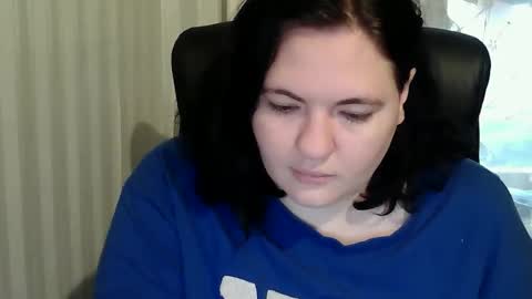 OlyaAndNetty online show from 10.22.25