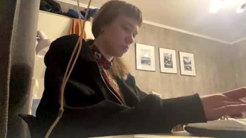Eva online show from 05.23.26