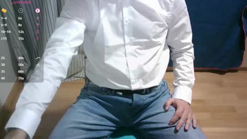 Snapshot of omar87ram chatting on 01.21.25 Omar online show from 01.21.25