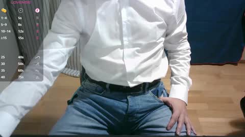 Snapshot of omar87ram chatting on 02.07.25 Omar online show from 02.07.25