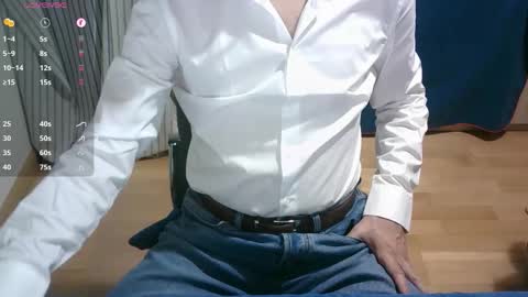 Snapshot of omar87ram chatting on 10.24.25 Omar online show from 10.24.25