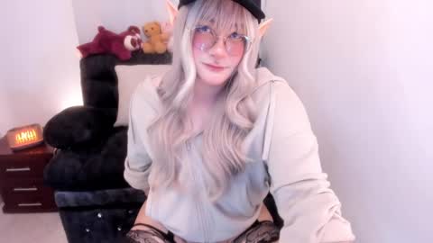 Snapshot of omorimori chatting on 05.25.26 Omori Chan online show from 05.25.26