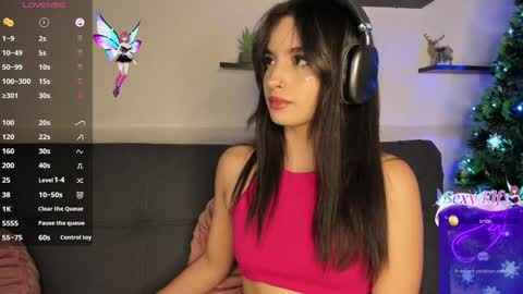 Snapshot of on_tefa chatting on 12.04.24 Violette online show from 12.04.24