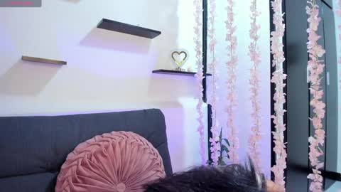 Snapshot of on_tefa chatting on 01.27.25 Violette online show from 01.27.25