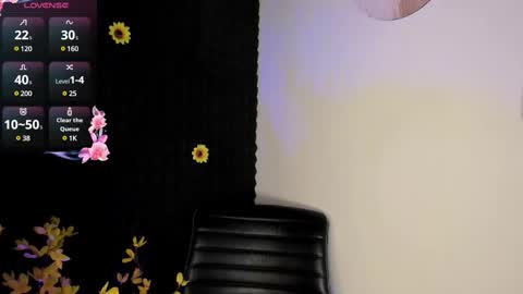 Snapshot of on_tefa chatting on 02.09.25 Violette online show from 02.09.25